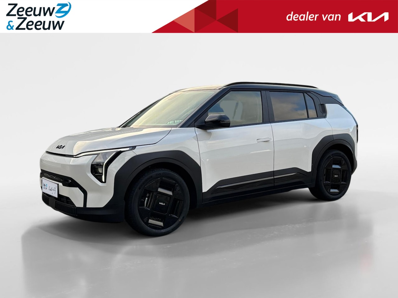 Kia EV3 - Plus Advanced 58.3 kWh Unieke wrap | Direct leverbaar | Schuifdak | Stoel + stuurverwarmin - AutoWereld.nl