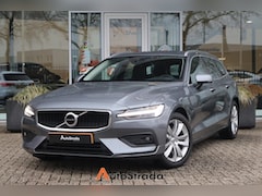 Volvo V60 - B3 Business Pro 163pk | ACC | Navigatie | Carplay | Climate | Sensoren | Trekhaak | Keyles