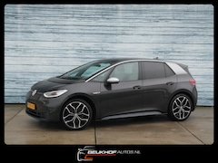 Volkswagen ID.3 - First Max 58 kWh Pano Trekhaak Carplay Cam