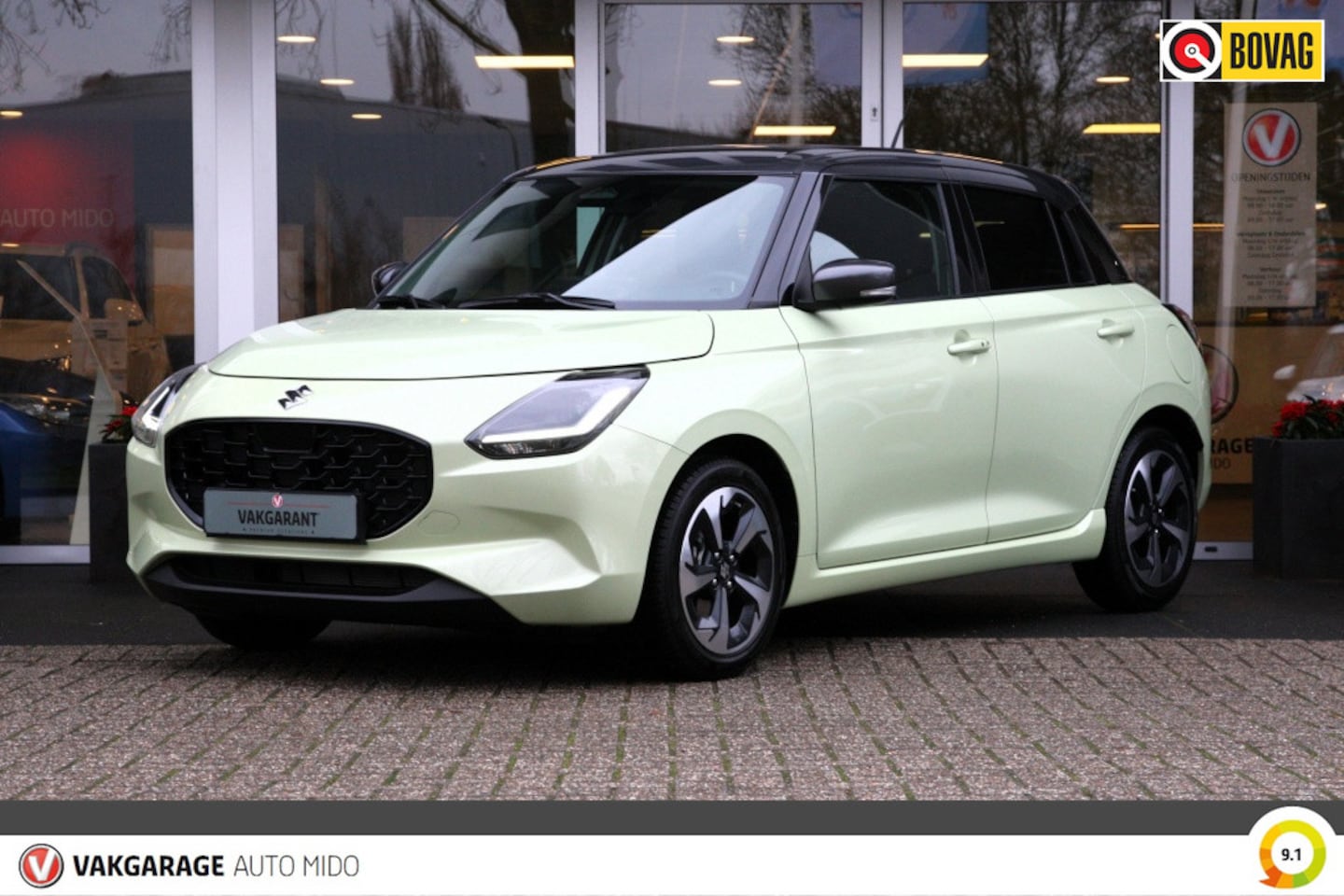 Suzuki Swift - 1.2 Smart Hybrid Style | 1e eigenaar | Two-Tone - AutoWereld.nl