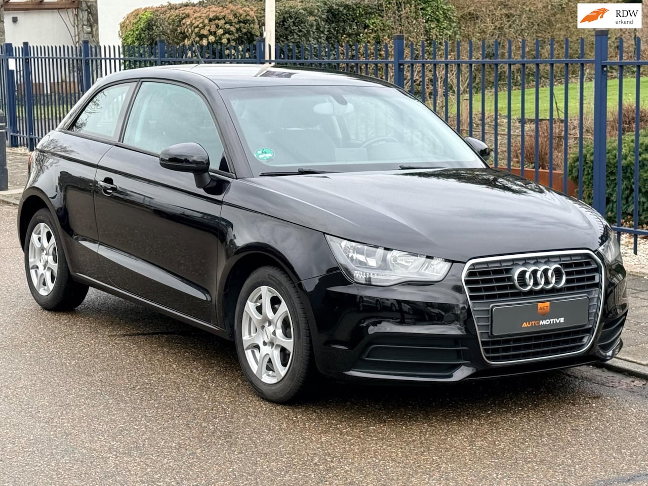 Audi A1 - 1.2 TFSI Attraction Airco / Navi / Stoelverwarming - AutoWereld.nl