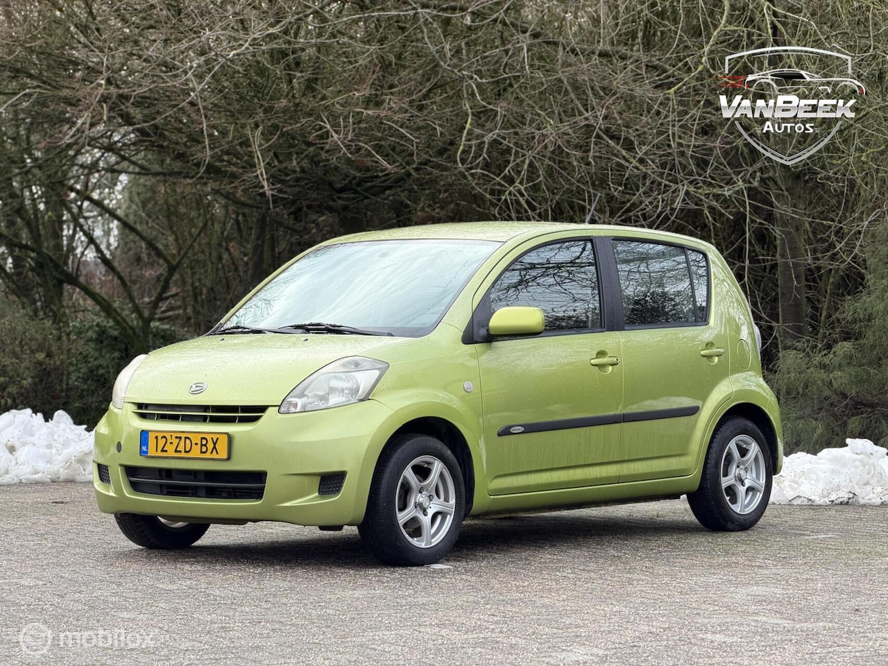 Daihatsu Sirion 2 - 1.0-12V Premium 1.0-12V Premium - AutoWereld.nl