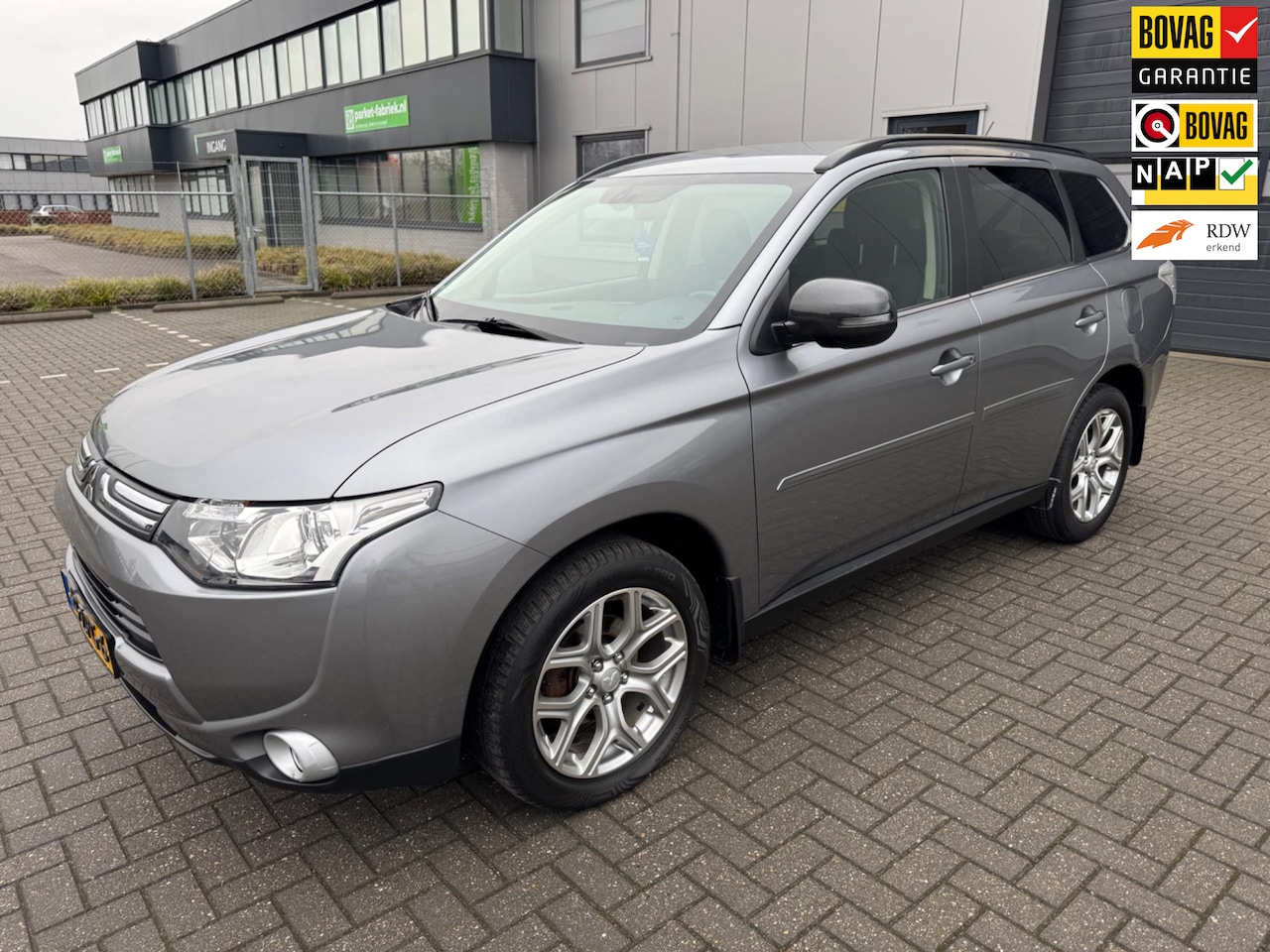 Mitsubishi Outlander - 2.0 Intense 2.0 Intense - AutoWereld.nl