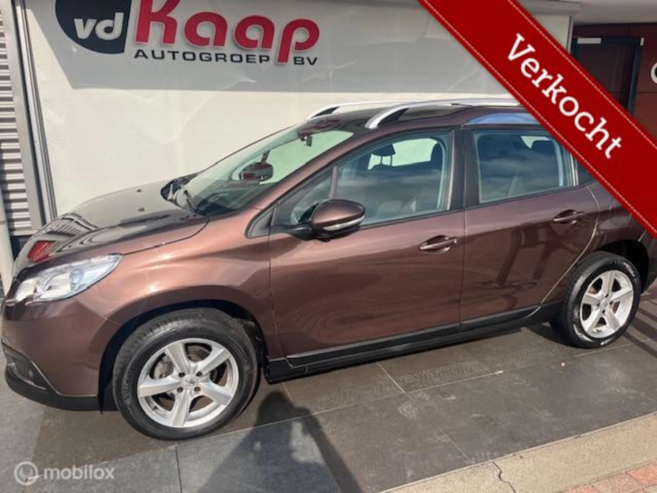 Peugeot 2008 - 1.2 VTi Crossover Active Pack auto !!!! eerste eigenaar !!!!! - AutoWereld.nl