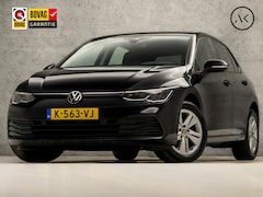 Volkswagen Golf - 1.0 TSI Sport (APPLE CARPLAY, GROOT NAVI, SFEERVERLICHTING, KEYLESS, PARKEERSENSOREN, SPOR