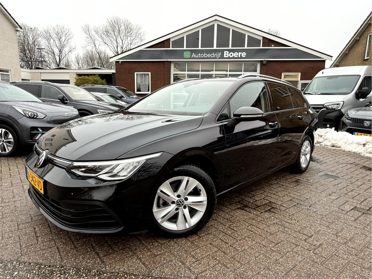 Volkswagen Golf Variant - 1.0 eTSI Life Navi, Camera, Virt.Display - AutoWereld.nl