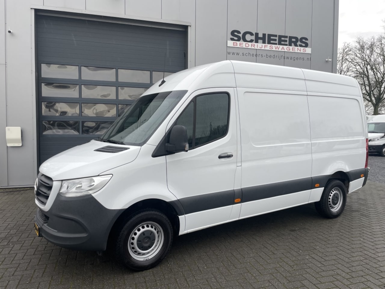 Mercedes-Benz Sprinter - 317 CDI L2H2 Airco | Trekhaak 3500kg | Adaptive Cruise - AutoWereld.nl