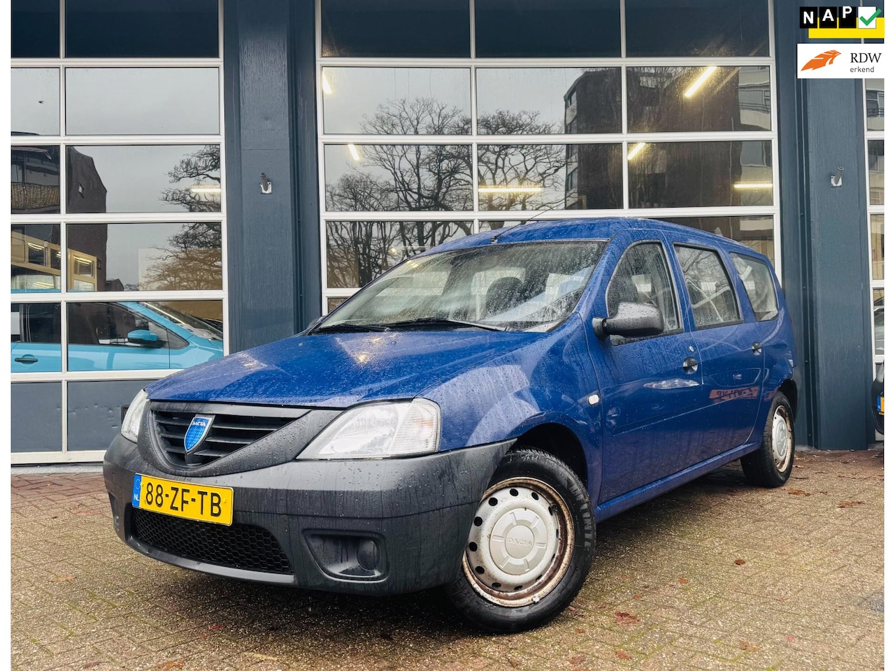 Dacia Logan MCV - 1.4 *NW APK |156dKM | NAP | WEG=WEG - AutoWereld.nl