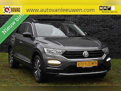 Volkswagen T-Roc - Turbo Style PANORAMADAK/PDC/CARPLAY&ANDROID/ETC