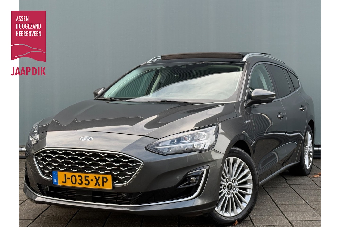 Ford Focus Wagon - BWJ 11-2020 | 1.5T 150PK Vignale AUTOMAAT | LEER | PANO DAK | TREKHAAK | CAMERA | CLIMA | - AutoWereld.nl