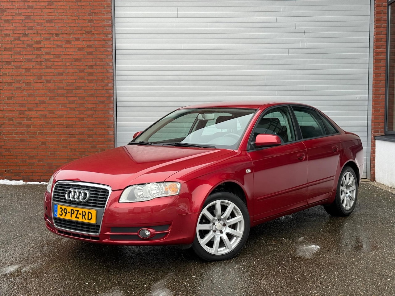 Audi A4 Limousine - 1.6 | NAP| AIRCO| NEW APK| - AutoWereld.nl