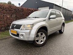 Suzuki Grand Vitara - 2.0-16V Exclusive / AUTOMAAT / CRUISE / 4WD / 4x4