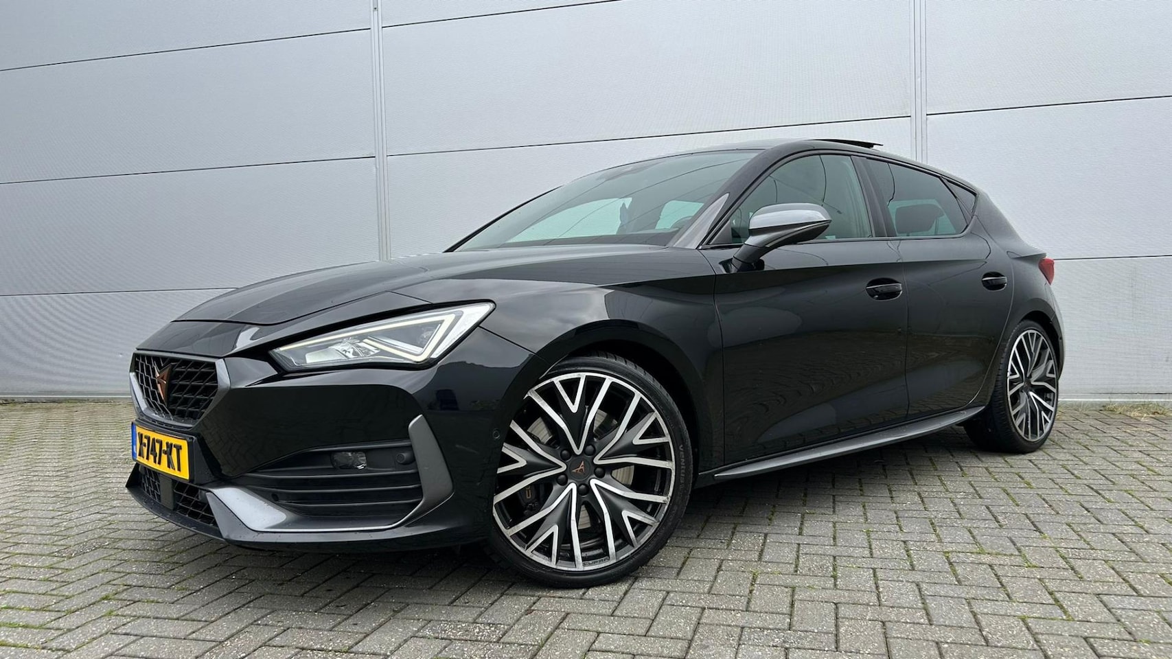 CUPRA Leon - 2.0 TFSI, 301 PK! Kanon! Apple Carplay - AutoWereld.nl