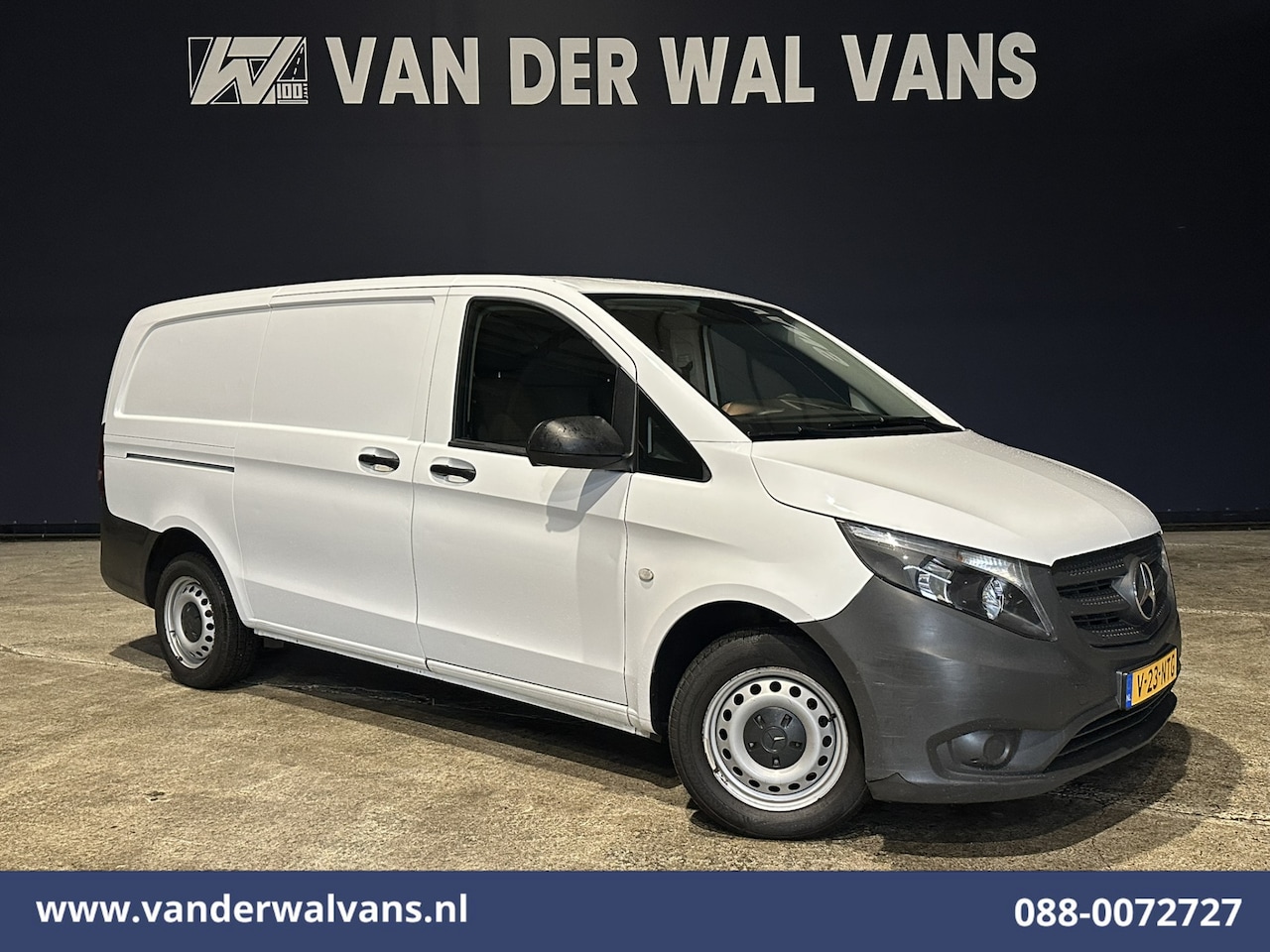 Mercedes-Benz Vito - 111 CDI 115pk L2H1 Euro6 Airco | Camera | Cruisecontrol Achterklep - AutoWereld.nl
