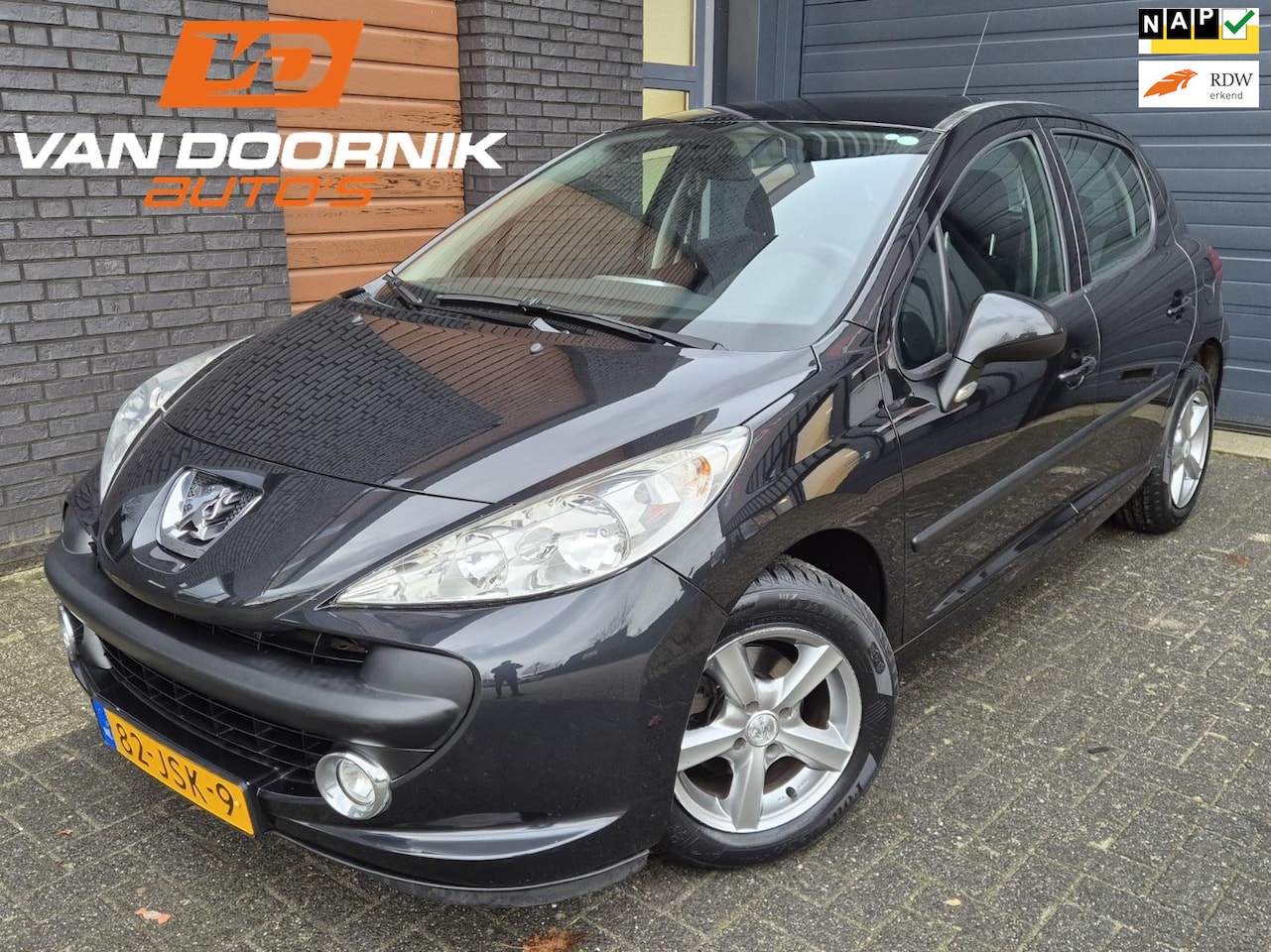 Peugeot 207 - 1.4 VTi Look 5-Deurs/Airco/NAP/2e Eigenaar! - AutoWereld.nl