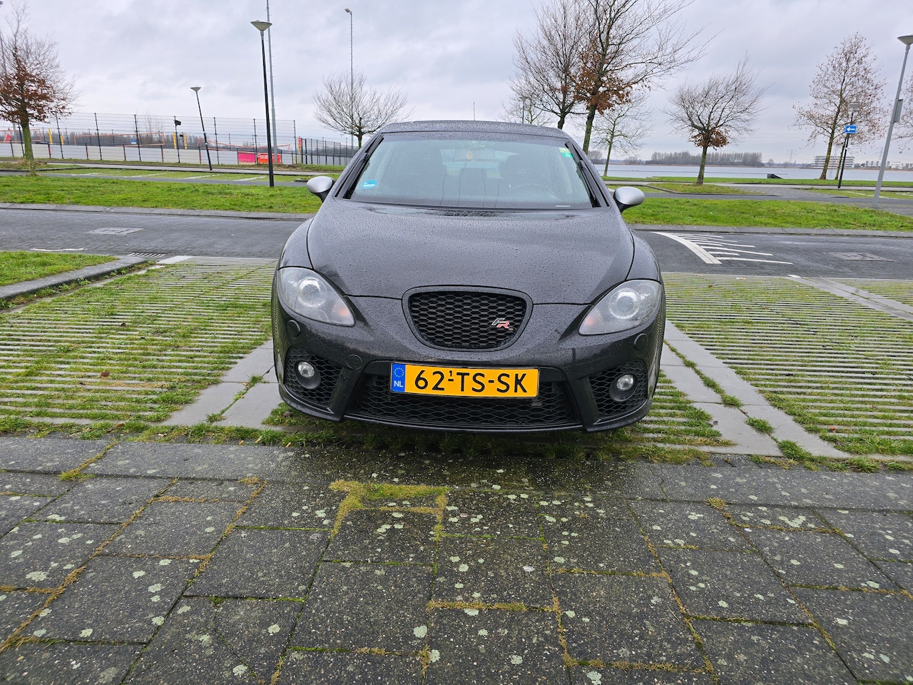 SEAT Leon - 2.0 TFSI FR - AutoWereld.nl