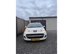 Peugeot 107 - 1.0-12V Urban Move