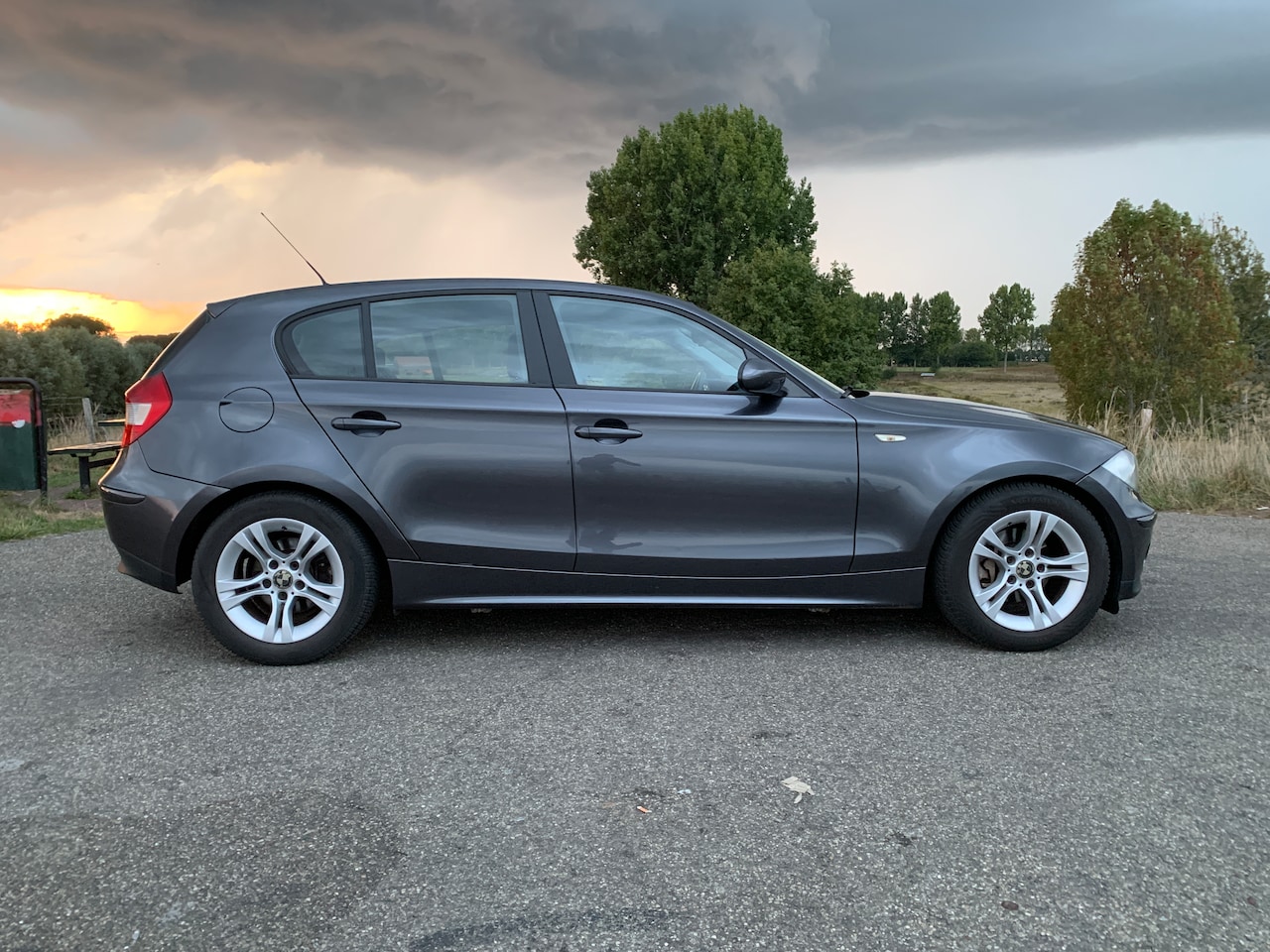 BMW 1-serie - 116i High Executive - AutoWereld.nl