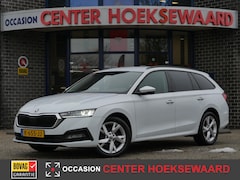 Skoda Octavia Combi - 1.0 TSI 110pk Business Edition | Carplay | Privacy | Full Led | Trekhaak |
