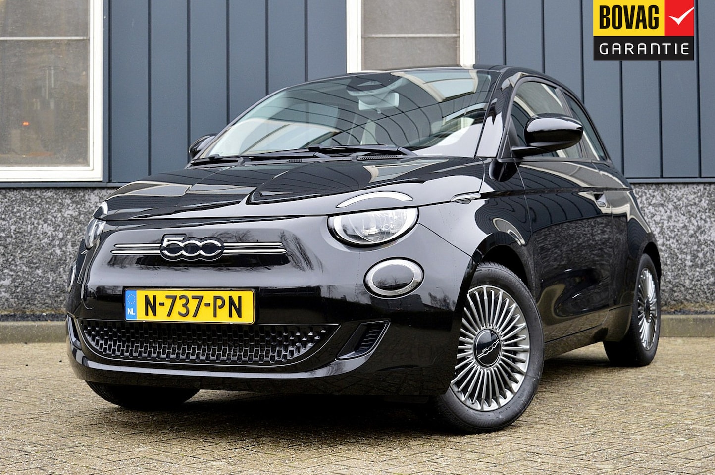 Fiat 500 - Passion 42 kWh Rijklaarprijs-Garantie Navigatie Airco Apple carplay - AutoWereld.nl