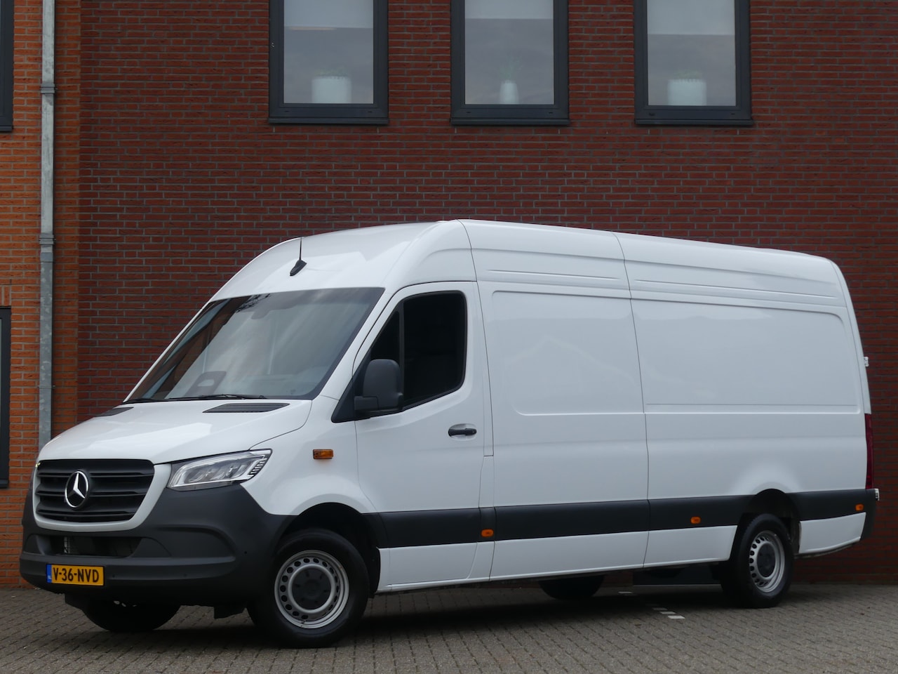 Mercedes-Benz Sprinter - 317 CDI L3 LED/Camera/Navigatie/PDC - AutoWereld.nl