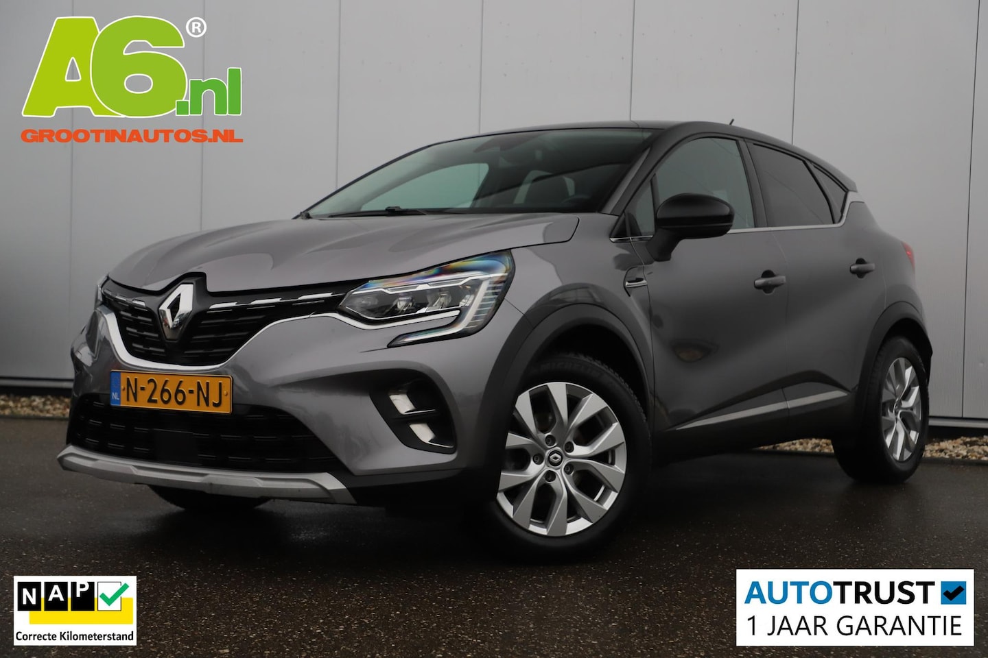 Renault Captur - 1.3 TCe 140 Intens Automaat LMV Half Leder LED Navigatie Carplay Android Bluetooth Climate - AutoWereld.nl