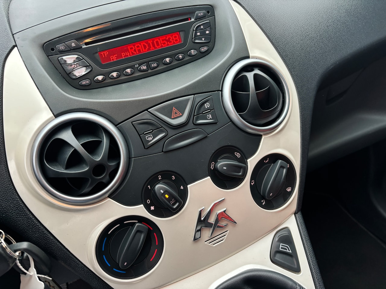 Ford Ka - 1.2 Titanium | Org-NL auto. Airco. El. Ramen. Onderhouden. Etc.