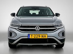 Volkswagen T-Roc - 1.5 TSI Style | 150 PK | Digital Cockpit PRO | Ergo Stoelen | Climatronic (Automatische Ai