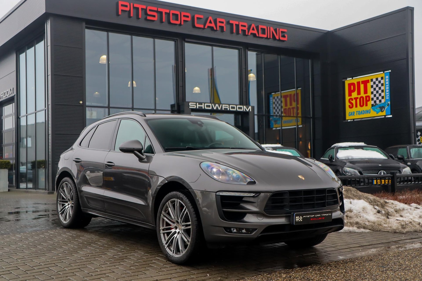 Porsche Macan - 3.6 Turbo 3.6 Turbo, 400 PK, NL Auto, Pano, S-Uitlaat, Leder-pakket - AutoWereld.nl