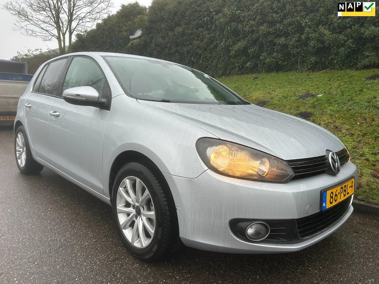 Volkswagen Golf - 1.4 TSI Highline - Automaat - Clima - Navi - Cruise control - AutoWereld.nl