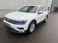 Volkswagen Tiguan - 1.4 TSI ACT Nieuw model Bomvol optie's