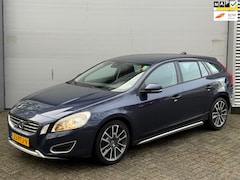 Volvo V60 - 1.6 T4 Kinetic l Automaat l Navi l VDOH l