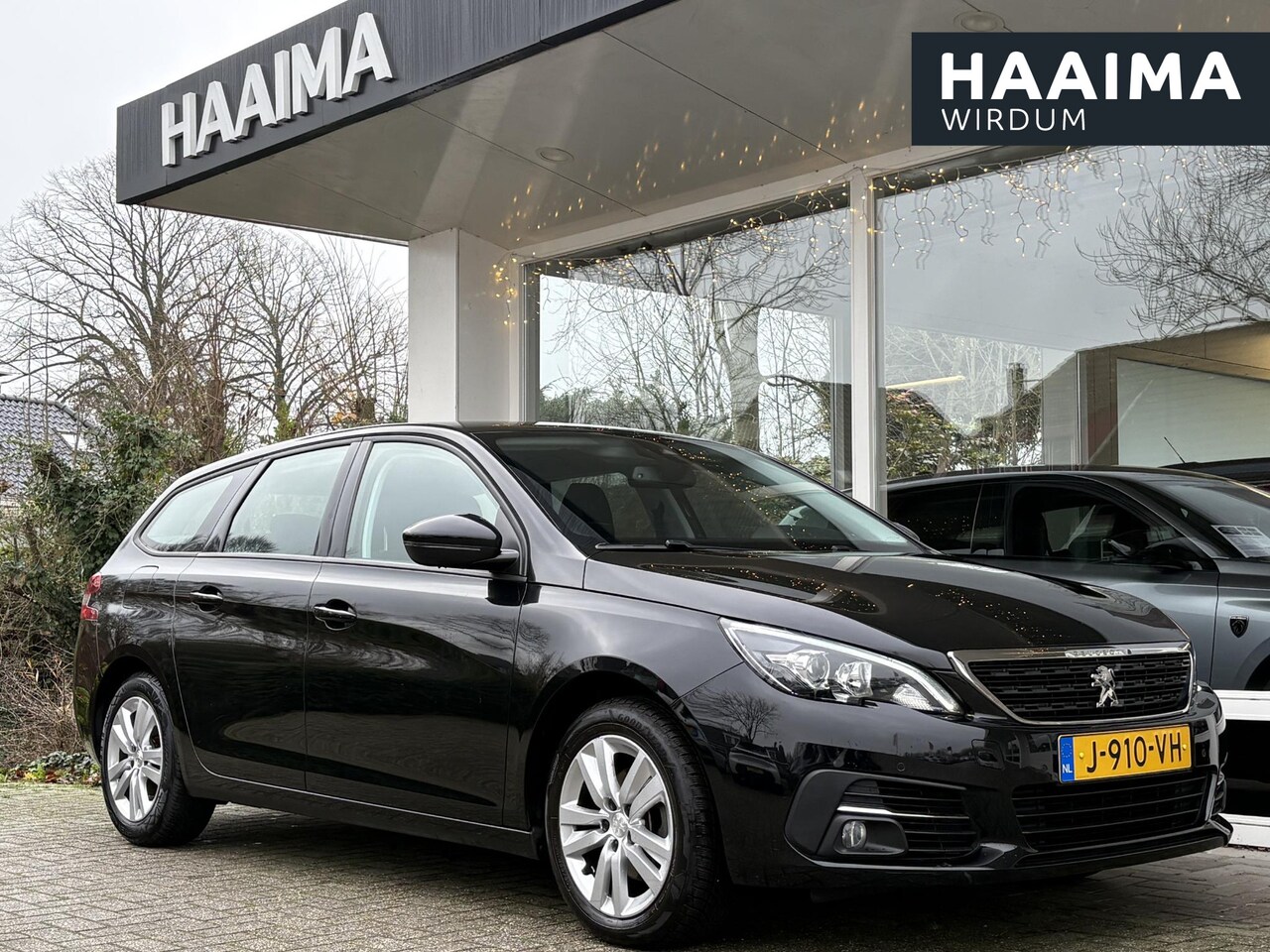 Peugeot 308 SW - 1.2T 110pk Blue Lease Active | Parkeersensoren | Navigatie | Climate Control | Apple Carpl - AutoWereld.nl