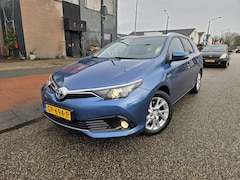 Toyota Auris Touring Sports - 1.8 Hybrid Lease BTW Auto GARANTIE Trekhaak