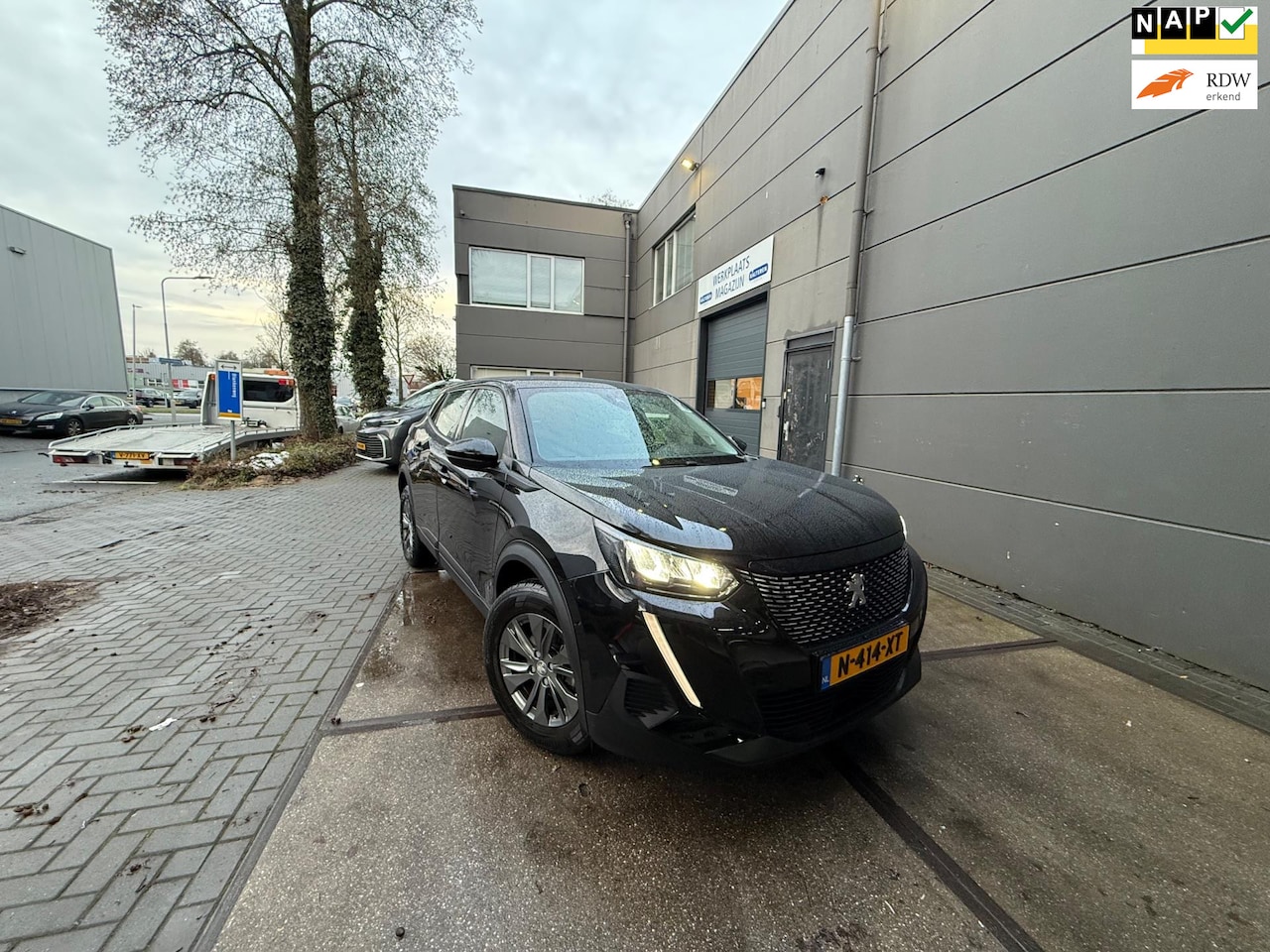 Peugeot 2008 - 1.2 PureTech Active Pack 1.2 PureTech Active Pack Nap, camera! btw! - AutoWereld.nl