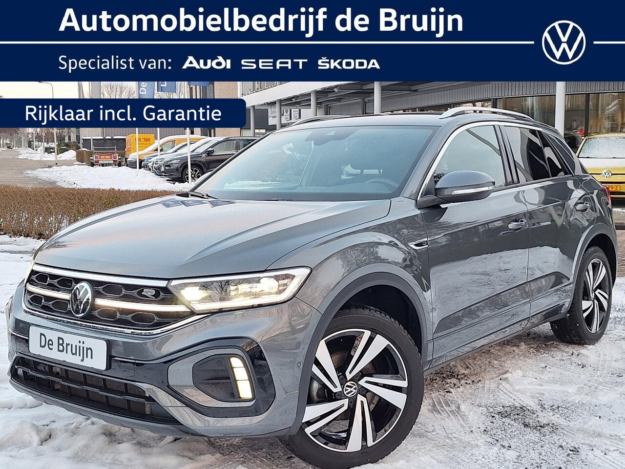 Volkswagen T-Roc - 1.5 TSI 150pk DSG R-Line (Trekhaak,Camera,IQ,Navi) - AutoWereld.nl