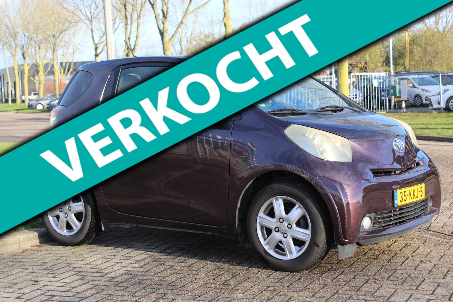 Toyota iQ - 1.0 VVTi Aspiration / NAVI / CARPLAY/CLIMA - AutoWereld.nl