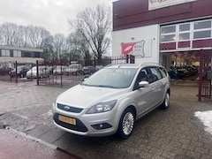 Ford Focus Wagon - 1.6 16V 100PK Titanium