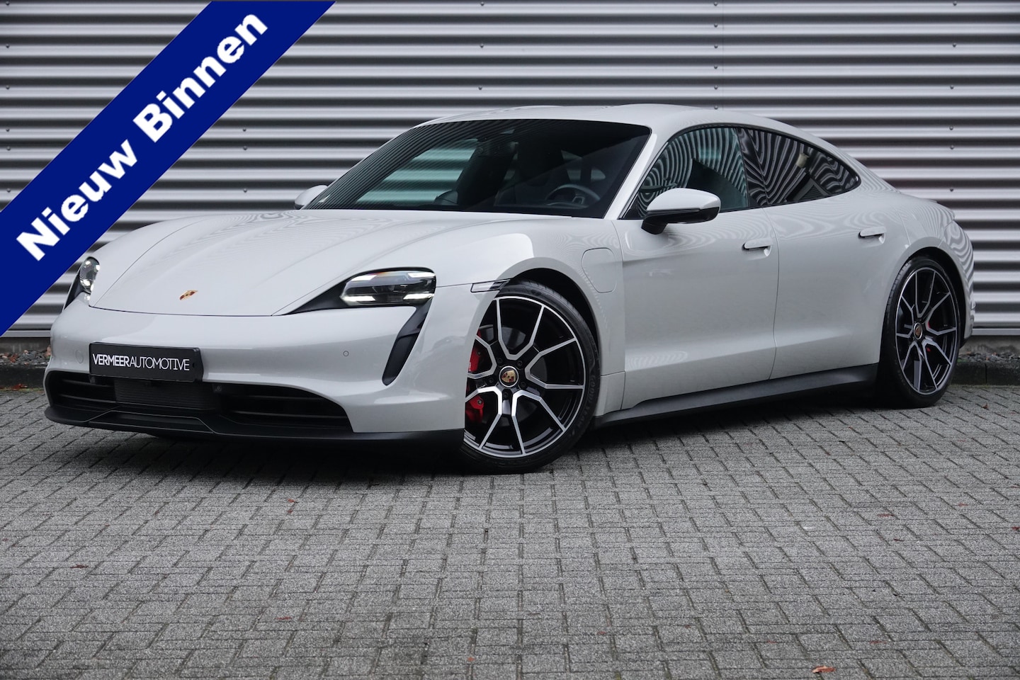 Porsche Taycan - 4S Performance 84 kWh | Sport Chrono | Performance Accu | Luchtvering | PDLS Plus | Bose | - AutoWereld.nl