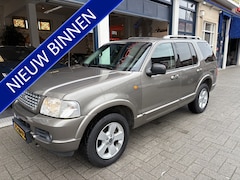 Ford Explorer - USA 4.6-V8 Limited 7-PERSOONS/TOPSTAAT