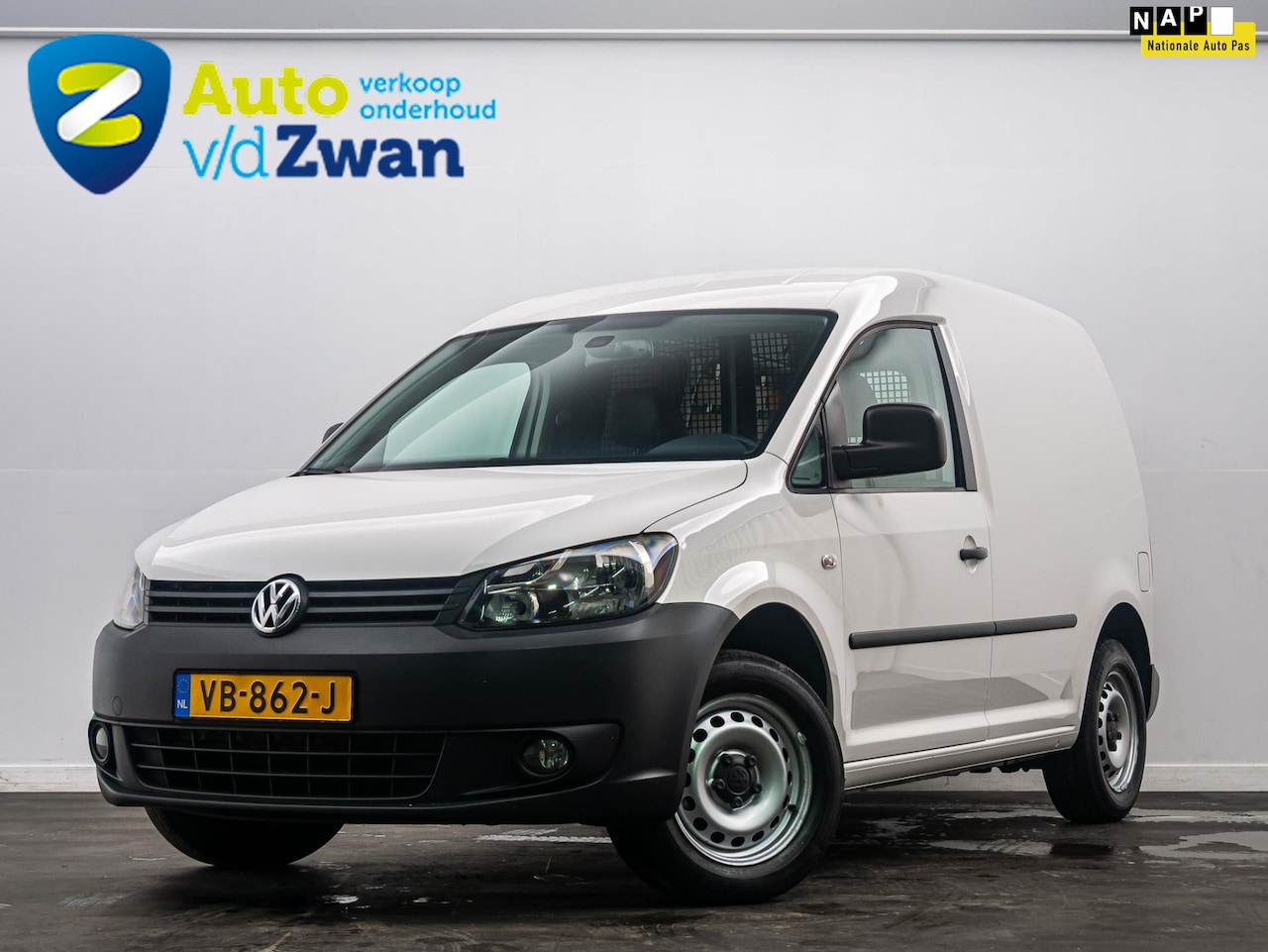 Volkswagen Caddy - 1.6 TDI Airco/Cruise/Afgetimmerd/Trekhaak - AutoWereld.nl