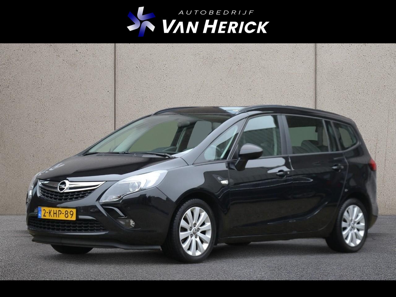 Opel Zafira Tourer - 1.4 Turbo Berlin 7 zitter | Navigatie | Parkeersensoren | Cruise Control - AutoWereld.nl