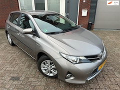 Toyota Auris - 1.8 Hybrid Aspiration / Camera / Clima / Cruise