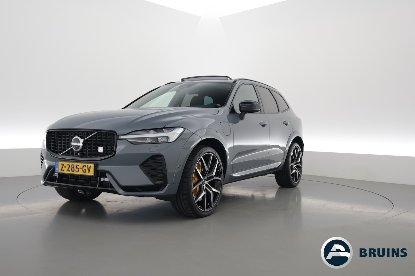 Volvo XC60 - 2.0 T8 Plug-in-hybrid AWD Polestar Engineered | Pano | Öhlins | Bowers & Wilkins | HUD | E - AutoWereld.nl