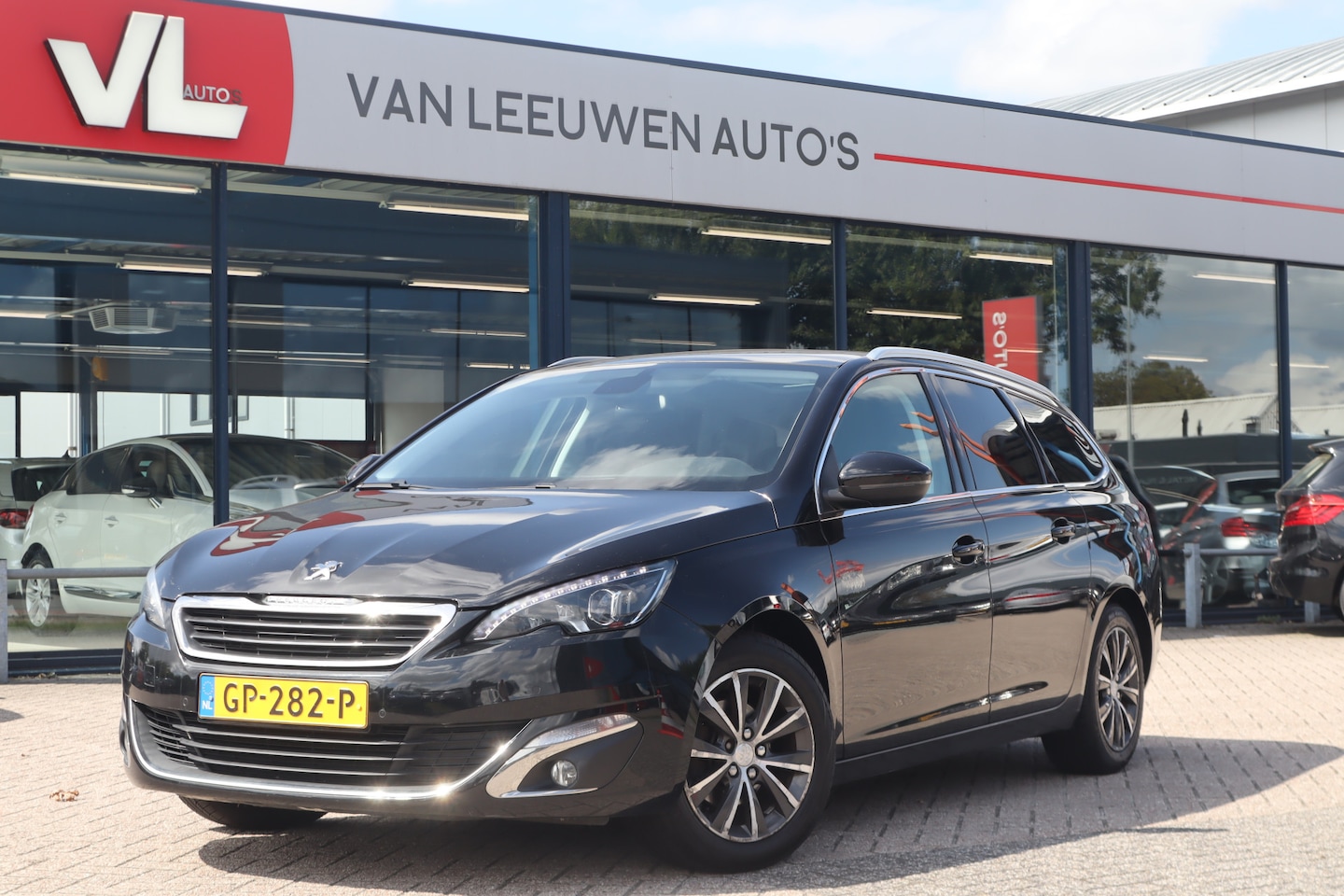 Peugeot 308 SW - 1.2 PureTech Blue Lease Premium | Zo Mee | Lees Tekst | Read Text - AutoWereld.nl