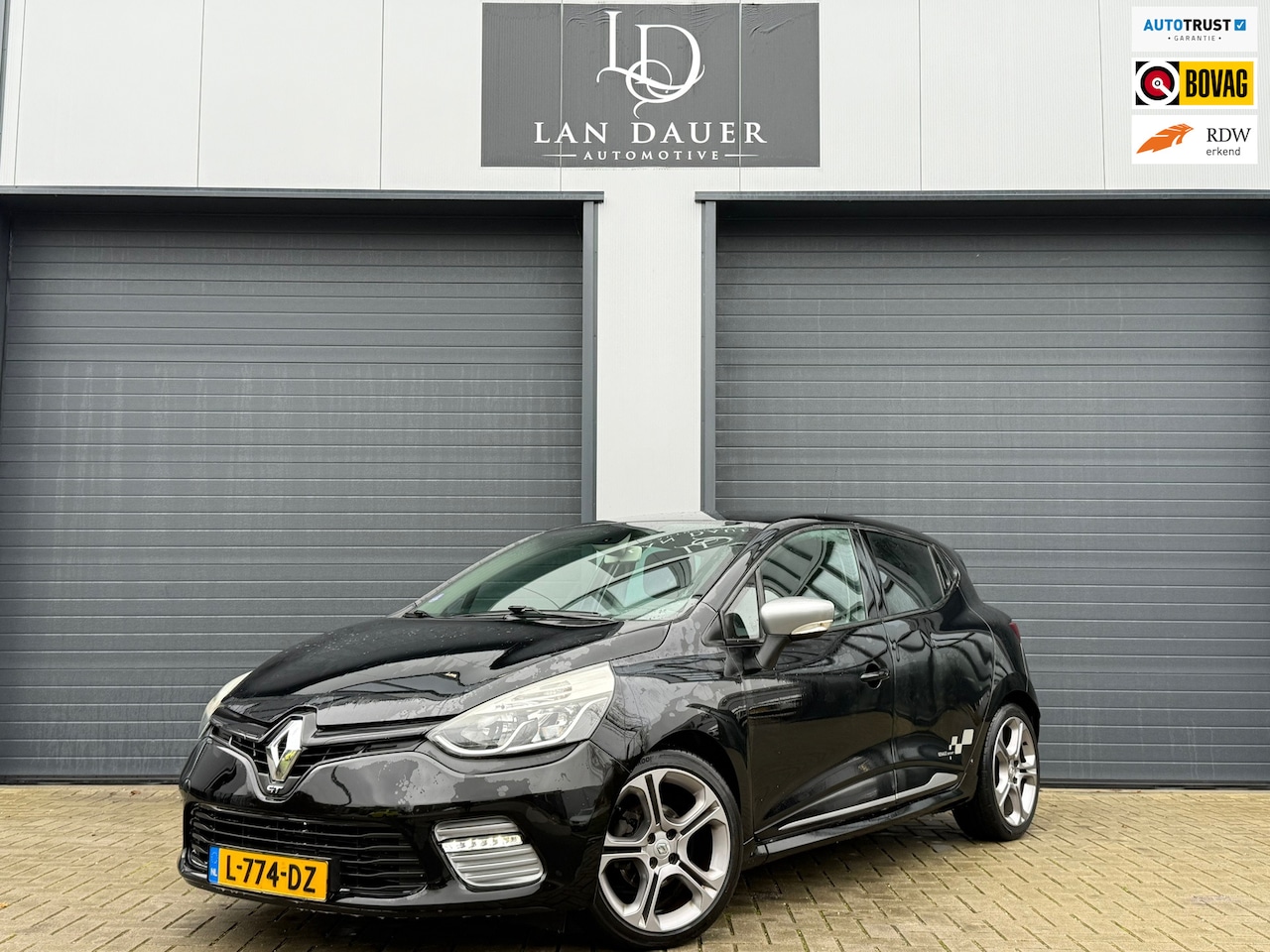 Renault Clio - 1.2 GT / AUTOMAAT / CAMERA / KEYLESS / SPORT - AutoWereld.nl