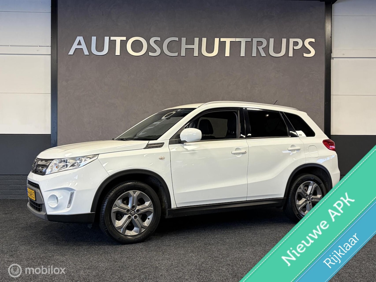 Suzuki Vitara - 1.6 Exclusive 1E EIG / DEALER OH. / CLIMA / CRUISE / CAMERA / NAP - AutoWereld.nl