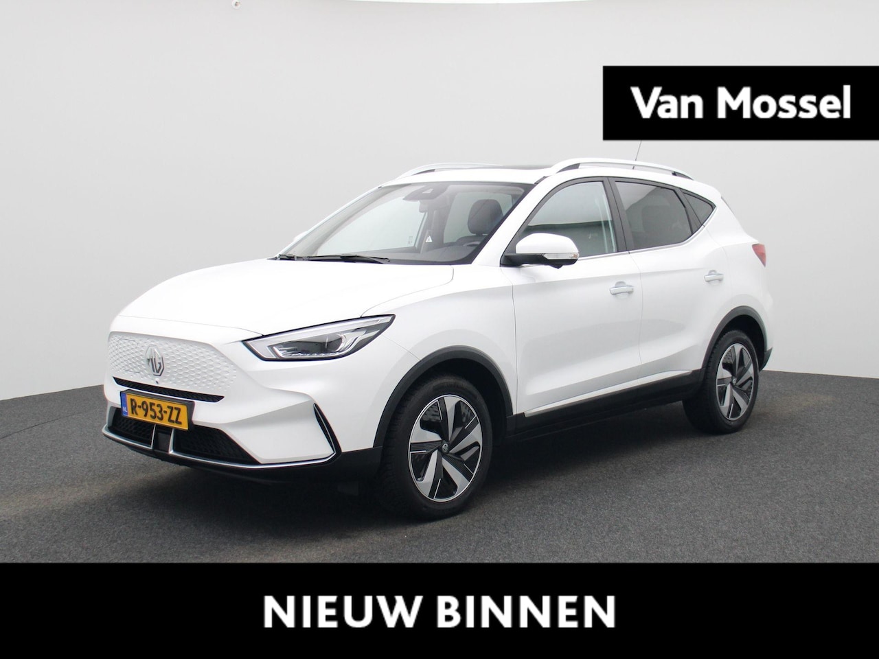 MG ZS - EV Long Range Luxury 70 kWh | Apple Carplay/Android Auto | Panoramadak | Cruise Control | - AutoWereld.nl