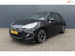 Citroën DS3 - 1.6 So Chic in White Cruise Control PDC APK