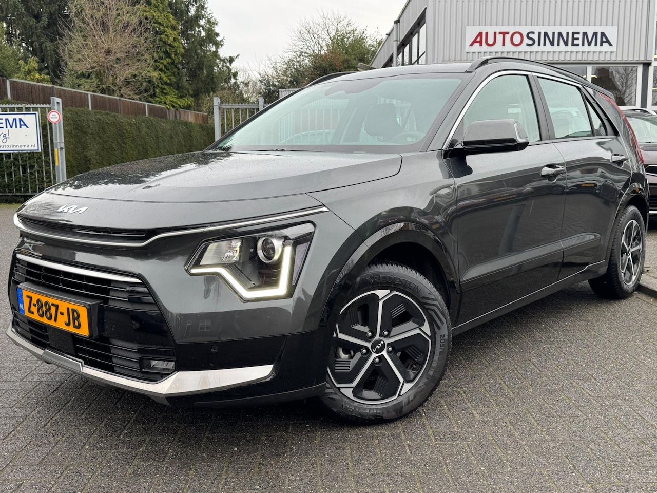 Kia Niro - 1.6 GDi Hybrid DynamicLine | All Seasons | Adaptive Cruise | Apple Carplay / Android Auto - AutoWereld.nl